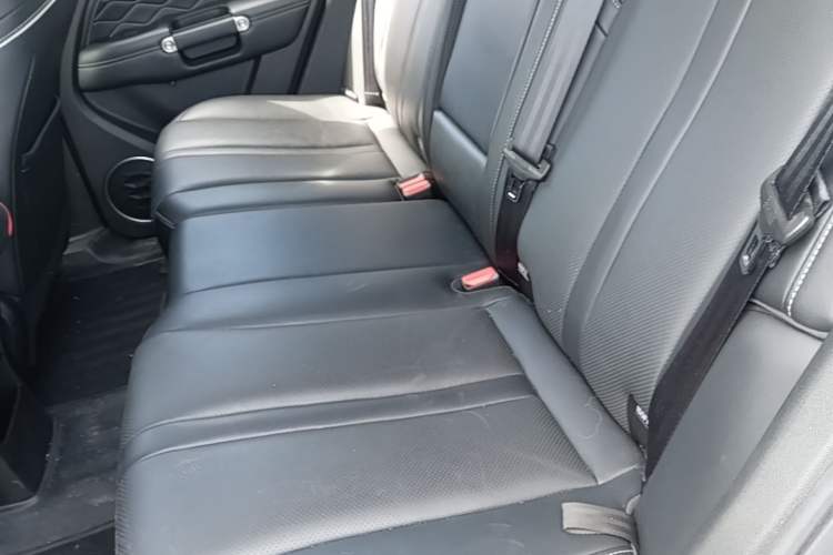 Used Tank 300 2021 Off-Road Edition 2.0T Conqueror Left Rear Seat