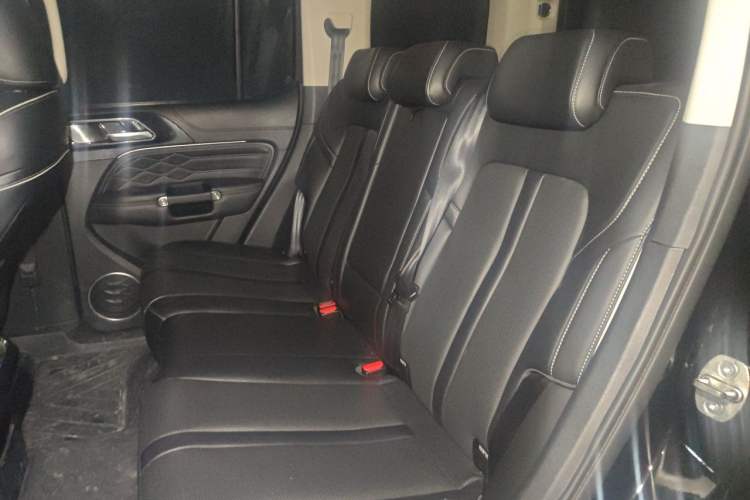 Used Tank 300 2021 Off-Road Edition 2.0T Conqueror Left Rear Seat