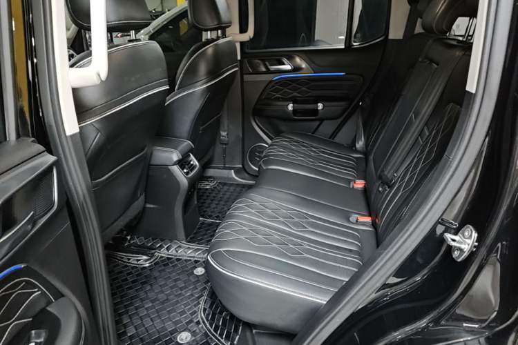 Used Tank 300 2021 Off-Road Edition 2.0T Challenger Left Rear Seat