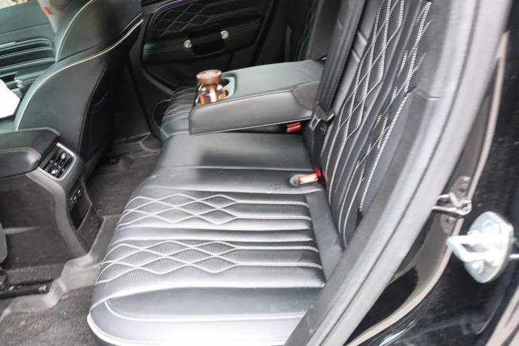 Used Tank 300 2021 Off-Road Edition 2.0T Challenger Left Rear Seat