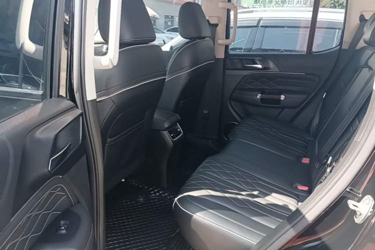 Used Tank 300 2021 Off-Road Edition 2.0T Challenger Left Rear Seat