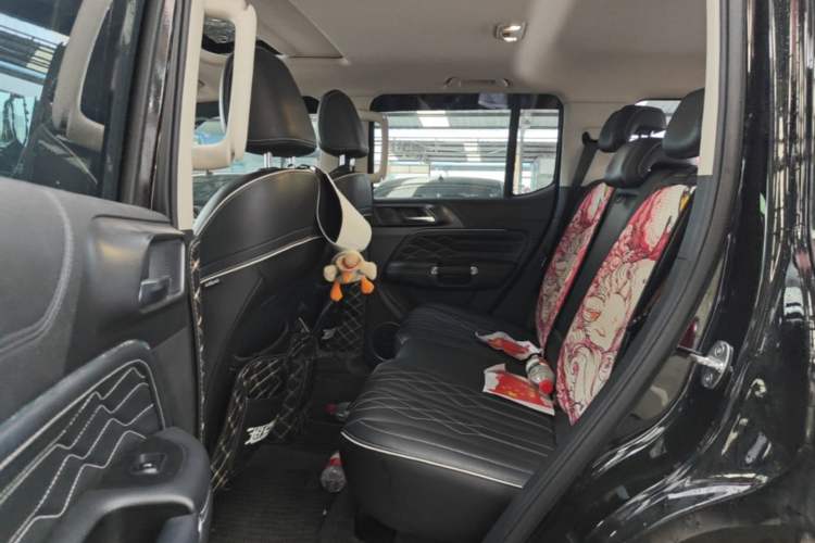 Used Tank 300 2021 Off-Road Edition 2.0T Challenger Left Rear Seat