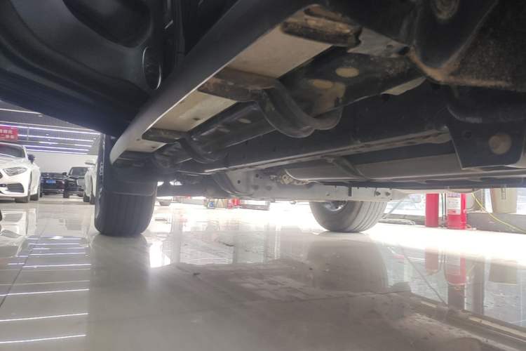 Used Tank 300 2021 Off-Road Edition 2.0T Conqueror Left Side Sill