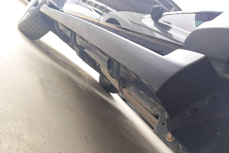 Used Tank 300 2021 Off-Road Edition 2.0T Challenger Left Side Sill