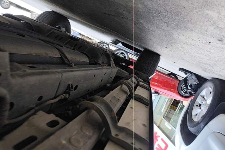 Used Tank 300 2021 Off-Road Edition 2.0T Challenger Left Side Sill