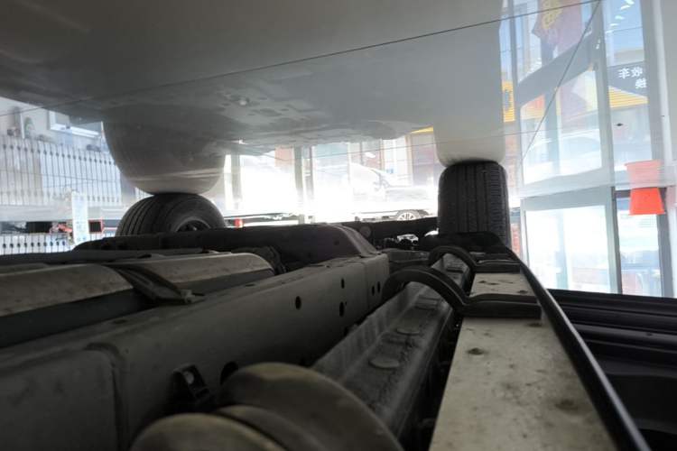 Used Tank 300 2021 Off-Road Edition 2.0T Conqueror Left Side Sill