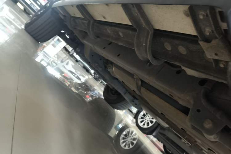 Used Tank 300 2021 Off-Road Edition 2.0T Challenger Left Side Sill
