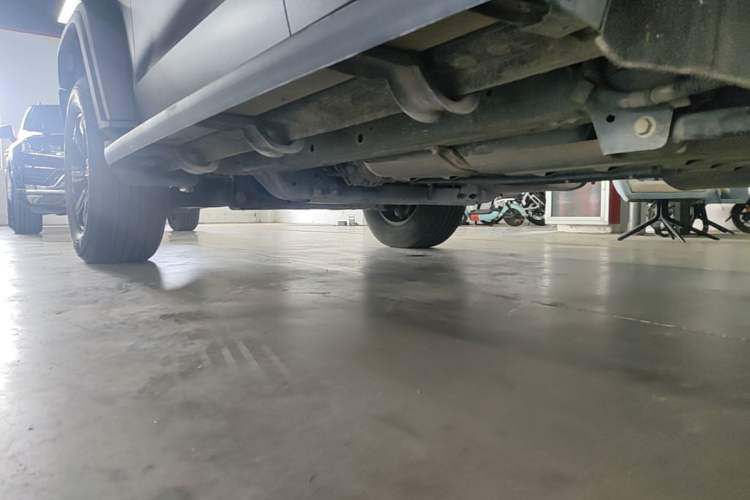 Used Tank 300 2021 Off-Road Edition 2.0T Challenger Left Side Sill
