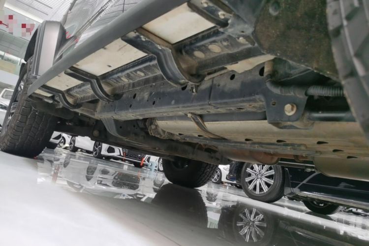 Used Tank 300 2021 Off-Road Edition 2.0T Conqueror Left Side Sill