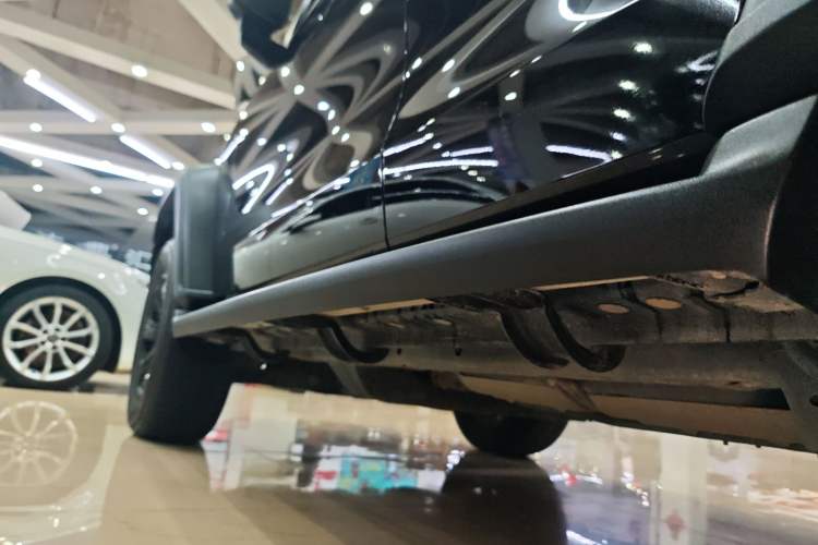 Used Tank 300 2021 Off-Road Edition 2.0T Conqueror Left Side Sill