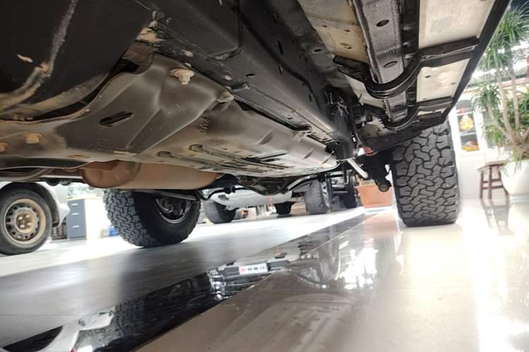 Used Tank 300 2021 Off-Road Edition 2.0T Conqueror Left Side Sill