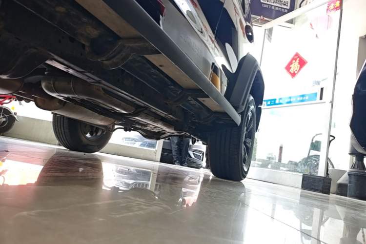 Used Tank 300 2021 Off-Road Edition 2.0T Challenger Left Side Sill