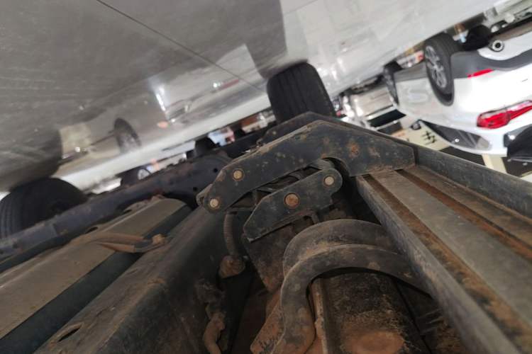 Used Tank 300 2021 Off-Road Edition 2.0T Conqueror Left Side Sill
