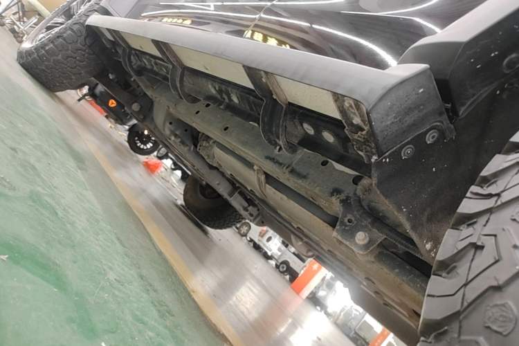 Used Tank 300 2021 Off-Road Edition 2.0T Conqueror Left Side Sill