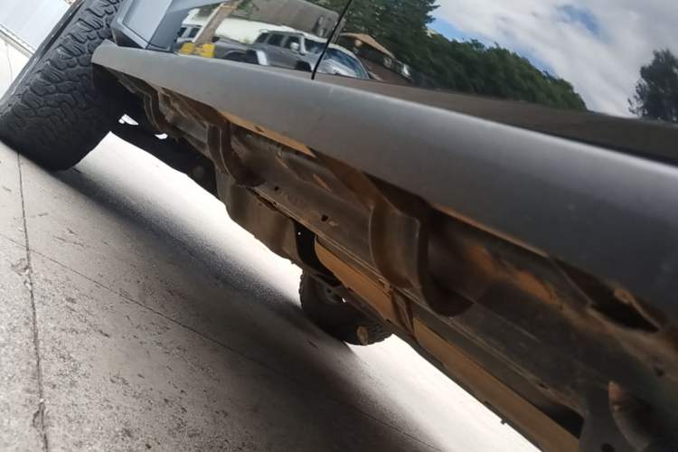 Used Tank 300 2021 Off-Road Edition 2.0T Conqueror Left Side Sill