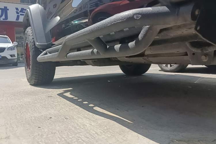 Used Tank 300 2021 Off-Road Edition 2.0T Challenger Left Side Sill