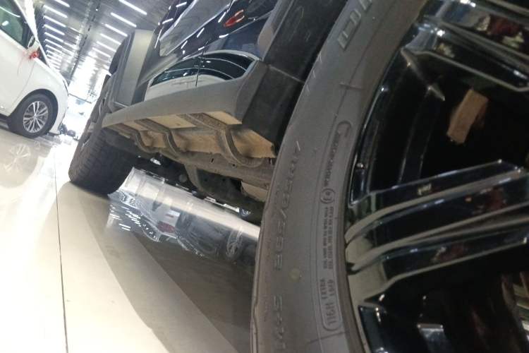 Used Tank 300 2021 Off-Road Edition 2.0T Conqueror Left Side Sill