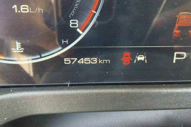 Used Tank 300 2021 Off-Road Edition 2.0T Conqueror Odometer Close Up