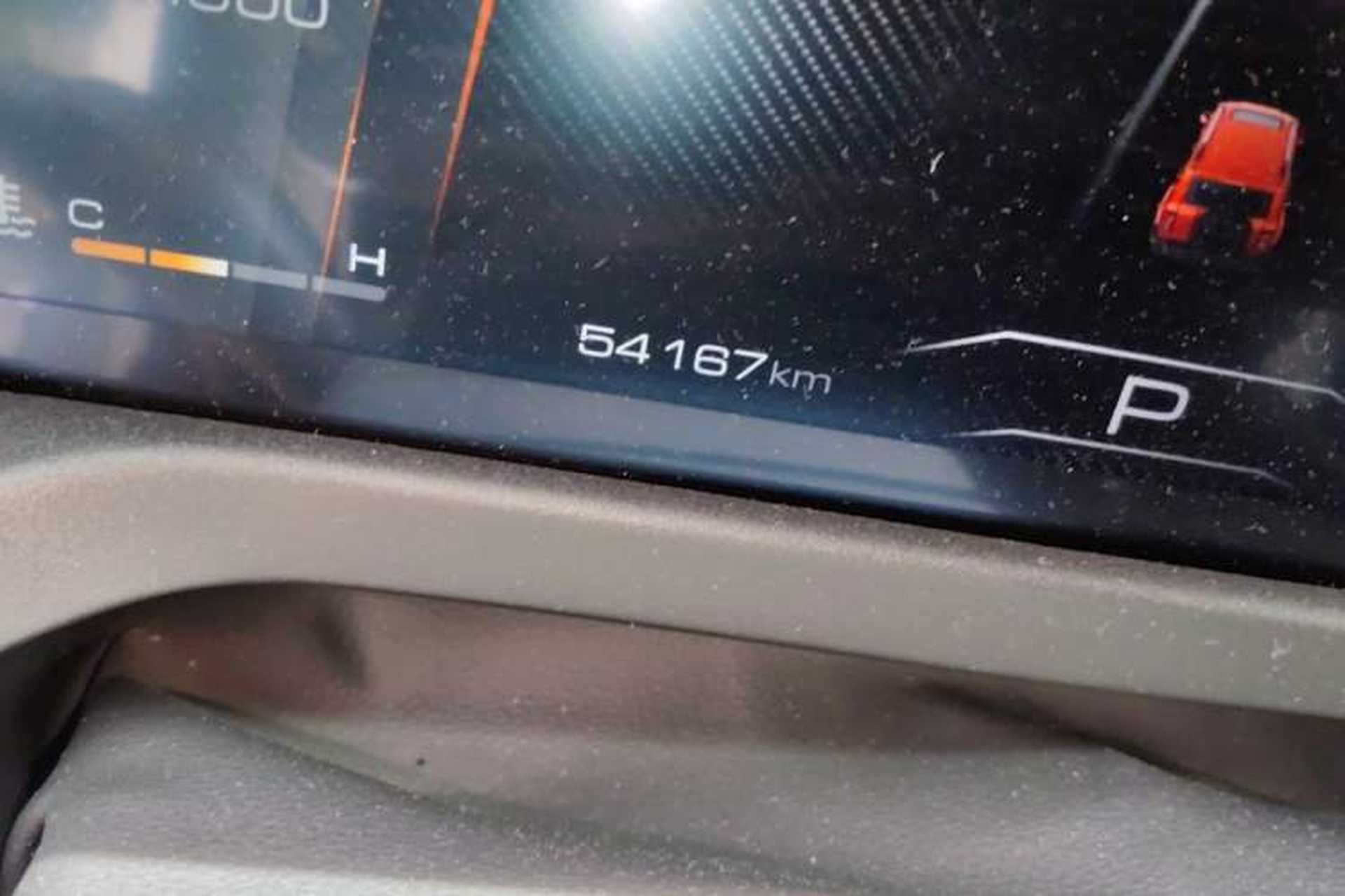 Used Tank 300 2021 City Edition 2.0T—Truly Stylish Odometer Close Up