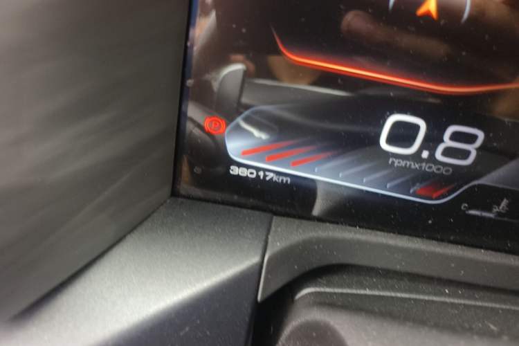 Used Tank 300 2021 City Edition 2.0T—Truly Stylish Odometer Close Up