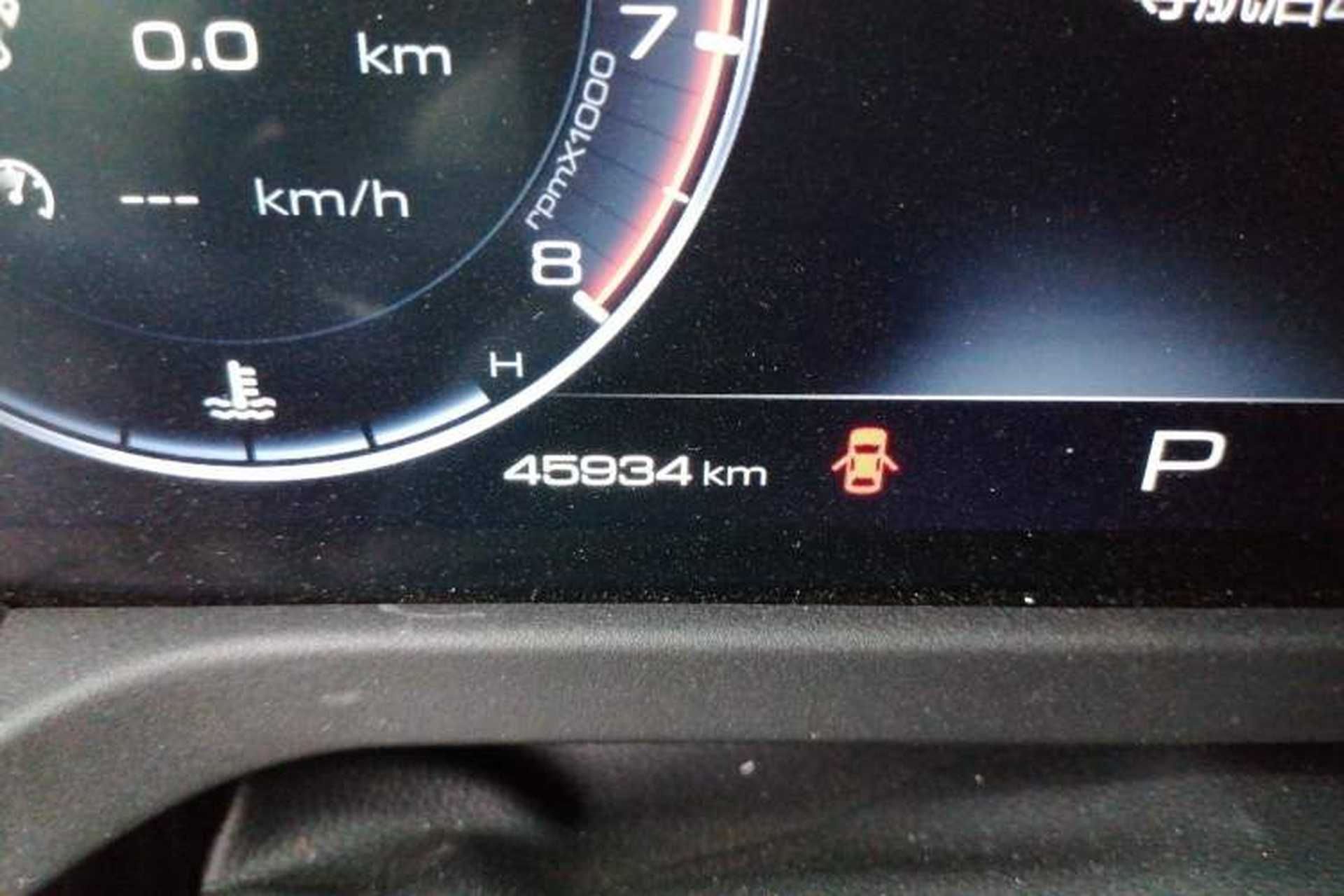 Used Tank 300 2021 City Edition 2.0T—Truly Stylish Odometer Close Up