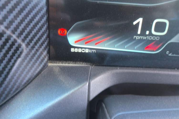 Used Tank 300 2021 Off-Road Edition 2.0T Conqueror Odometer Close Up