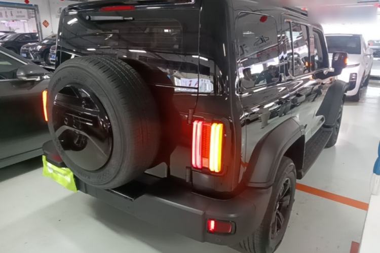 Used Tank 300 2021 Off-Road Edition 2.0T Conqueror Rear Right 45 Deg