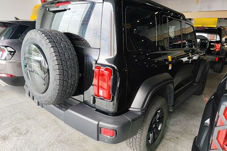 Used Tank 300 2021 Off-Road Edition 2.0T Conqueror Rear Right 45 Deg