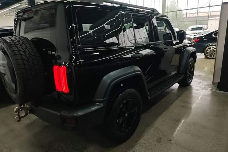 Used Tank 300 2021 Off-Road Edition 2.0T Conqueror Rear Right 45 Deg