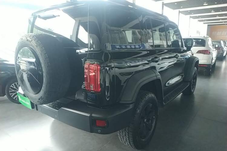 Used Tank 300 2021 Off-Road Edition 2.0T Conqueror Rear Right 45 Deg
