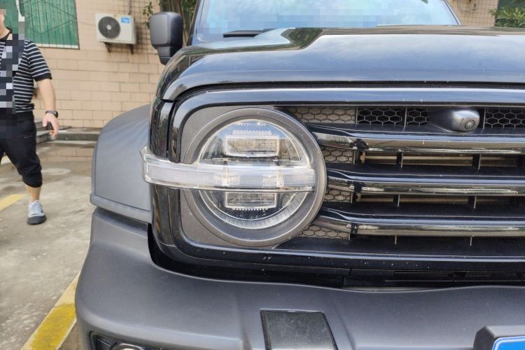 Used Tank 300 2021 Off-Road Edition 2.0T Challenger Right Front Headlight