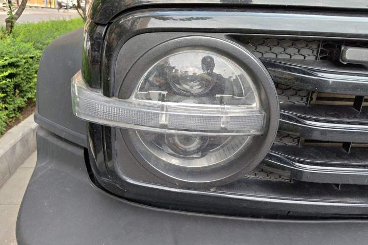 Used Tank 300 2021 Off-Road Edition 2.0T Challenger Right Front Headlight