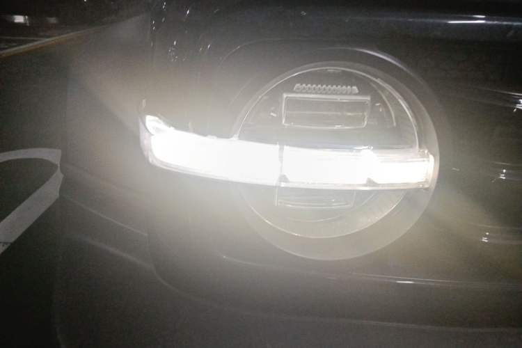 Used Tank 300 2021 Off-Road Edition 2.0T Challenger Right Front Headlight