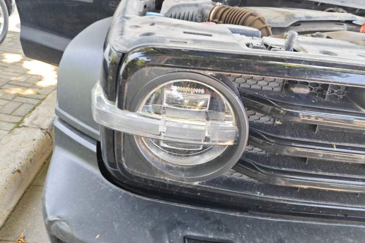 Used Tank 300 2021 Off-Road Edition 2.0T Challenger Right Front Headlight