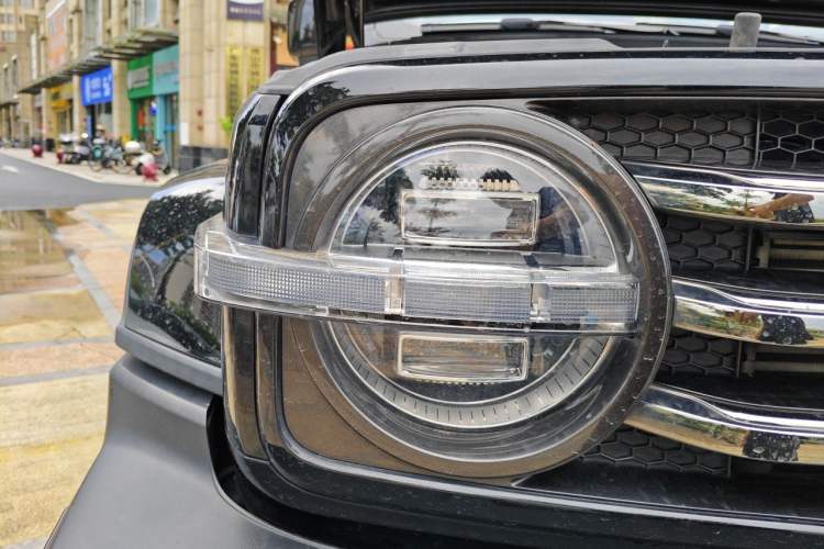 Used Tank 300 2021 City Edition 2.0T My Vision Model Right Front Headlight