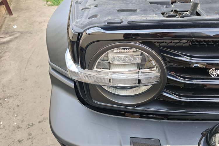 Used Tank 300 2021 Off-Road Edition 2.0T Challenger Right Front Headlight