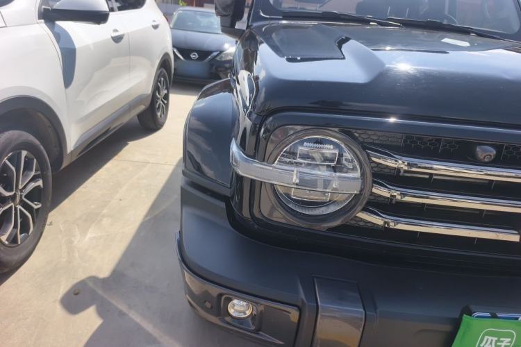 Used Tank 300 2021 City Edition 2.0T—Truly Stylish Right Front Headlight