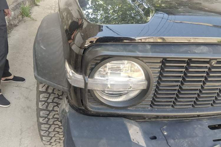 Used Tank 300 2021 Off-Road Edition 2.0T Challenger Right Front Headlight