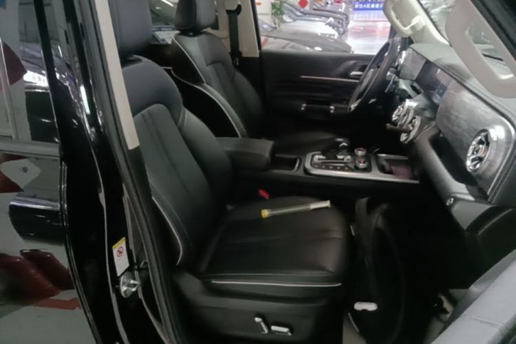 Used Tank 300 2021 Off-Road Edition 2.0T Conqueror Right Front Seat