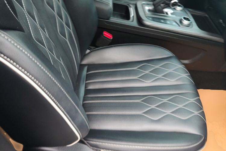 Used Tank 300 2021 Off-Road Edition 2.0T Challenger Right Front Seat