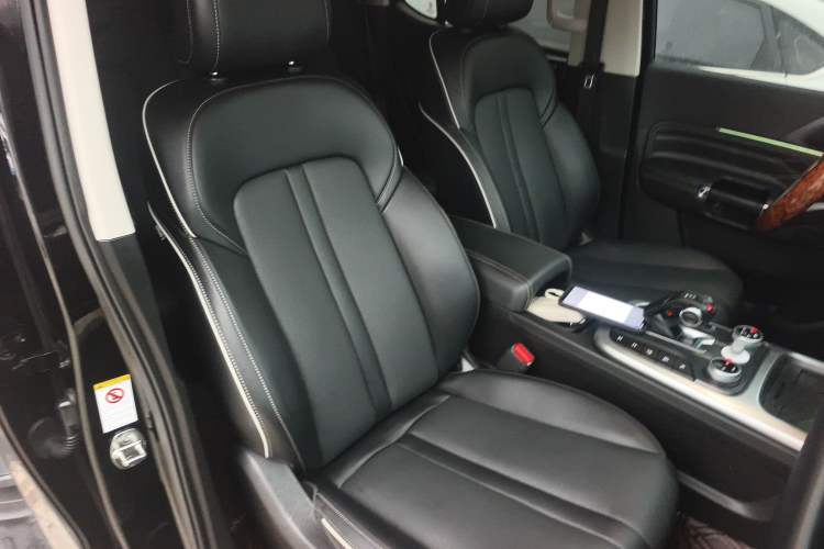 Used Tank 300 2021 Off-Road Edition 2.0T Conqueror Right Front Seat