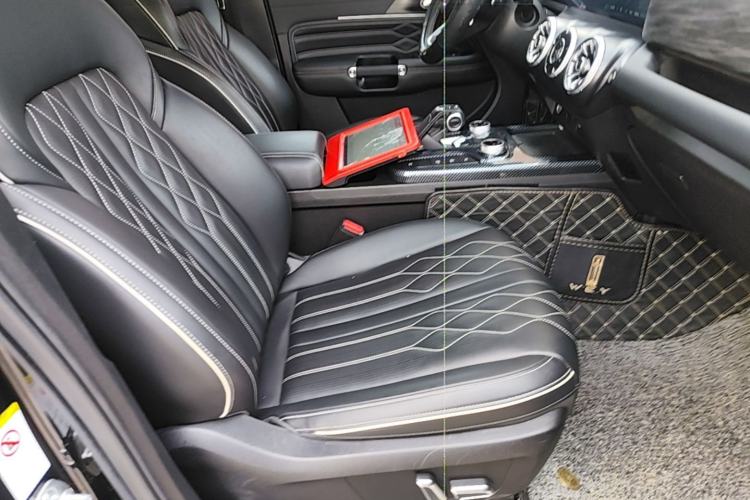 Used Tank 300 2021 Off-Road Edition 2.0T Challenger Right Front Seat