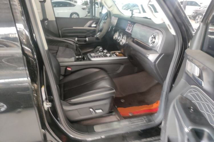 Used Tank 300 2021 Off-Road Edition 2.0T Conqueror Right Front Seat