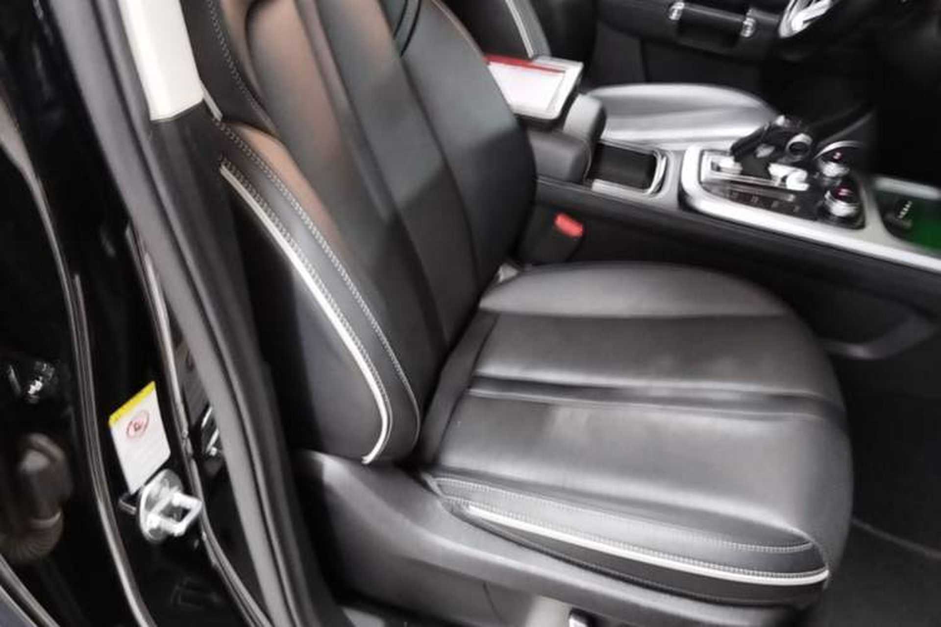 Used Tank 300 2021 Off-Road Edition 2.0T Conqueror Right Front Seat