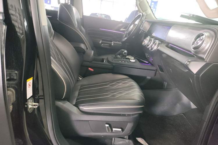 Used Tank 300 2021 Off-Road Edition 2.0T Challenger Right Front Seat