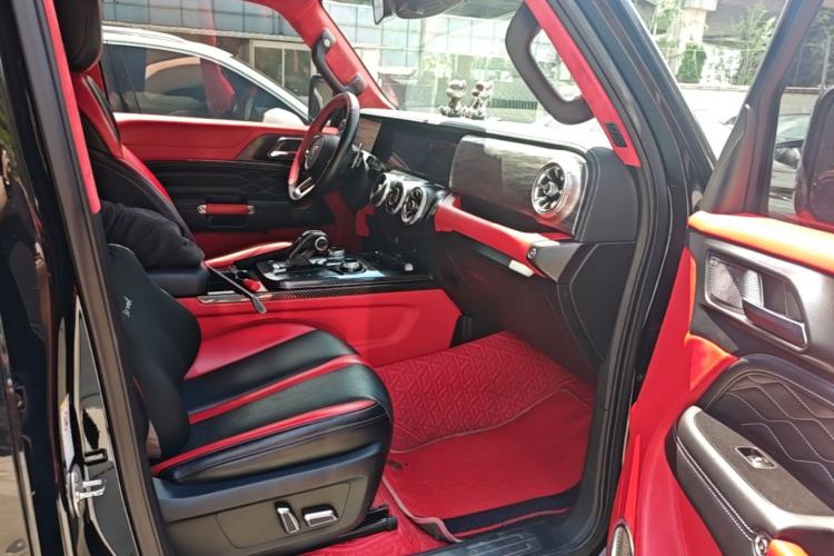 Used Tank 300 2021 City Edition 2.0T—Truly Stylish Right Front Seat