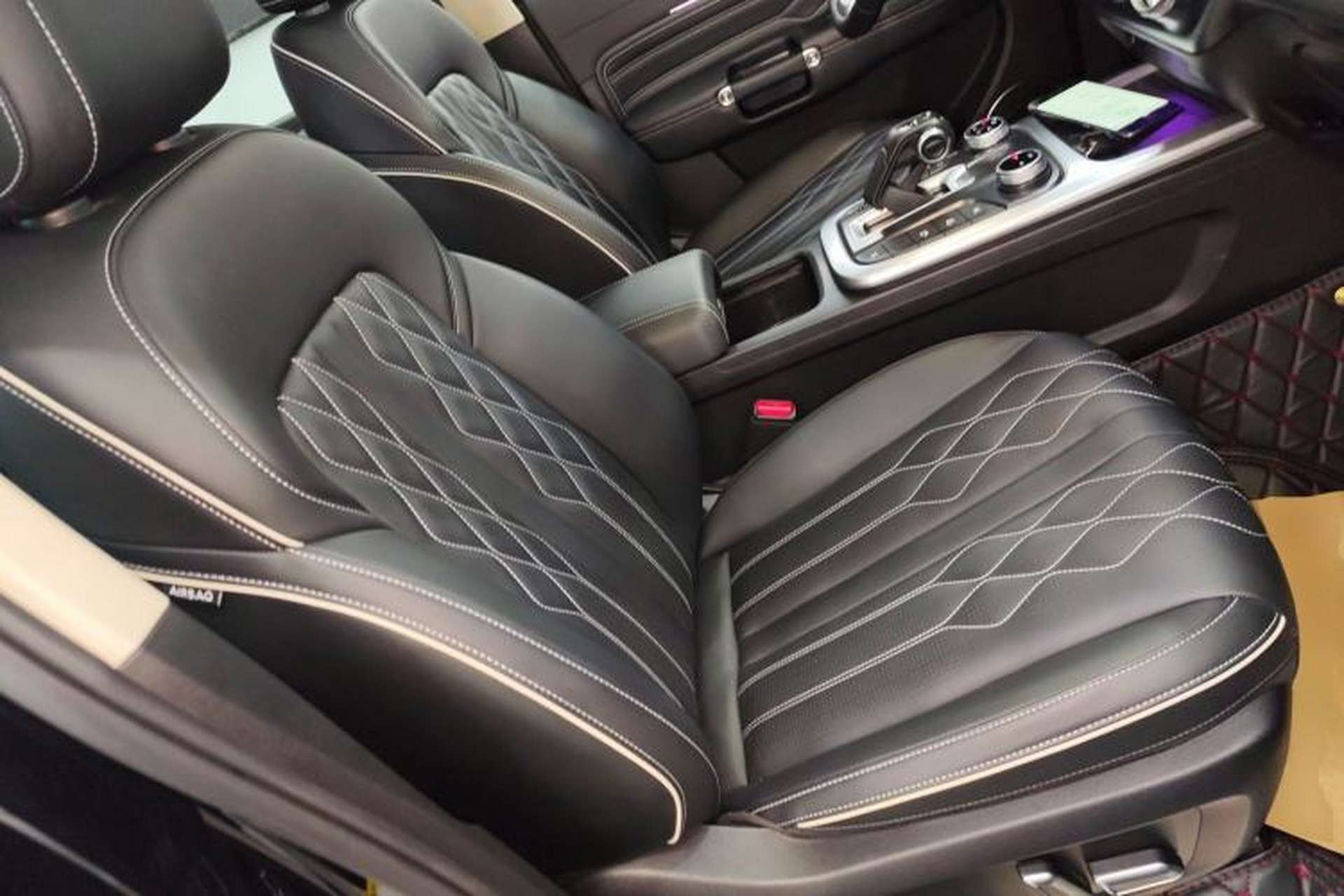 Used Tank 300 2021 Off-Road Edition 2.0T Challenger Right Front Seat