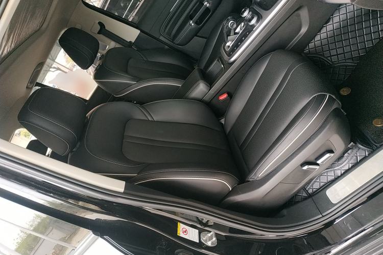 Used Tank 300 2021 Off-Road Edition 2.0T Conqueror Right Front Seat