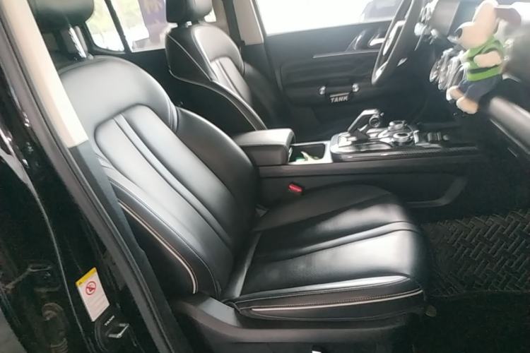 Used Tank 300 2021 Off-Road Edition 2.0T Conqueror Right Front Seat