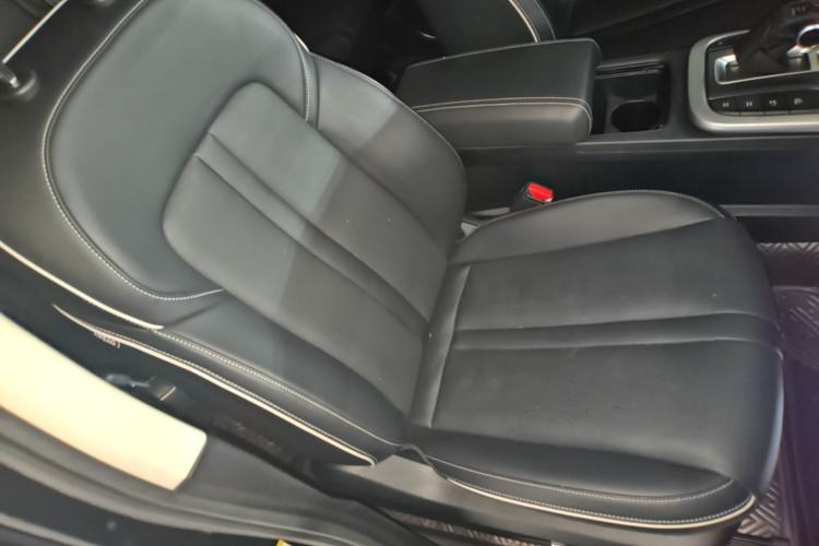 Used Tank 300 2021 Off-Road Edition 2.0T Conqueror Right Front Seat